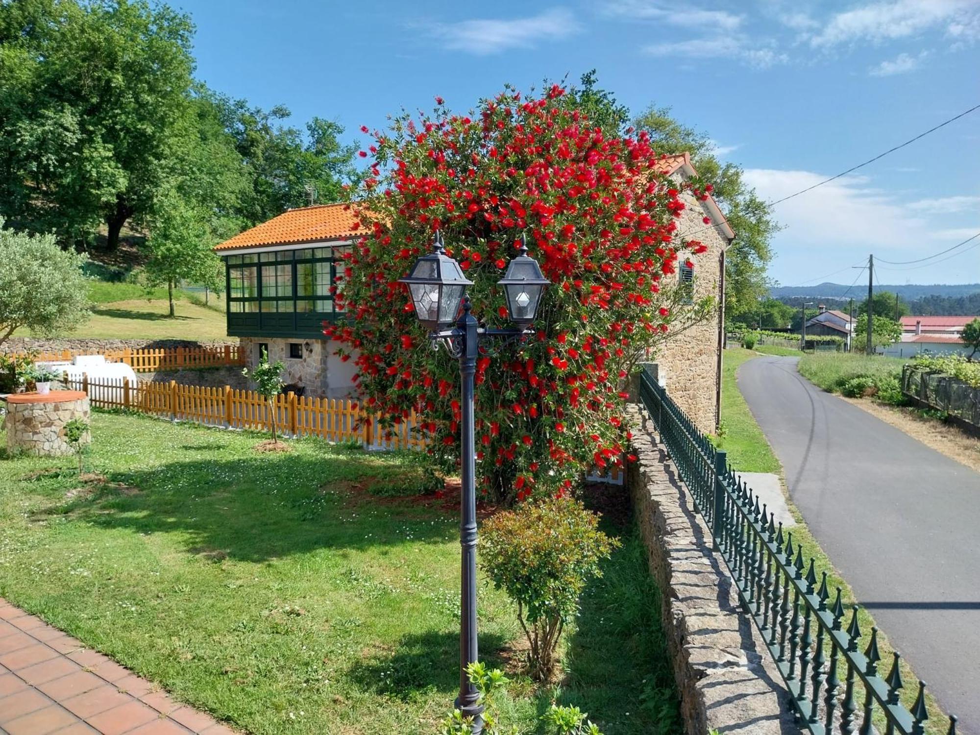 Casa Galipendre Villa A Estrada Bagian luar foto